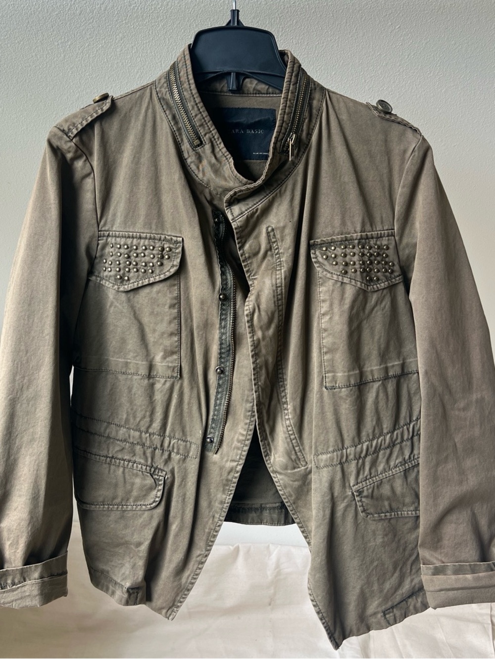 Zara Women’s Khaki Jacket
